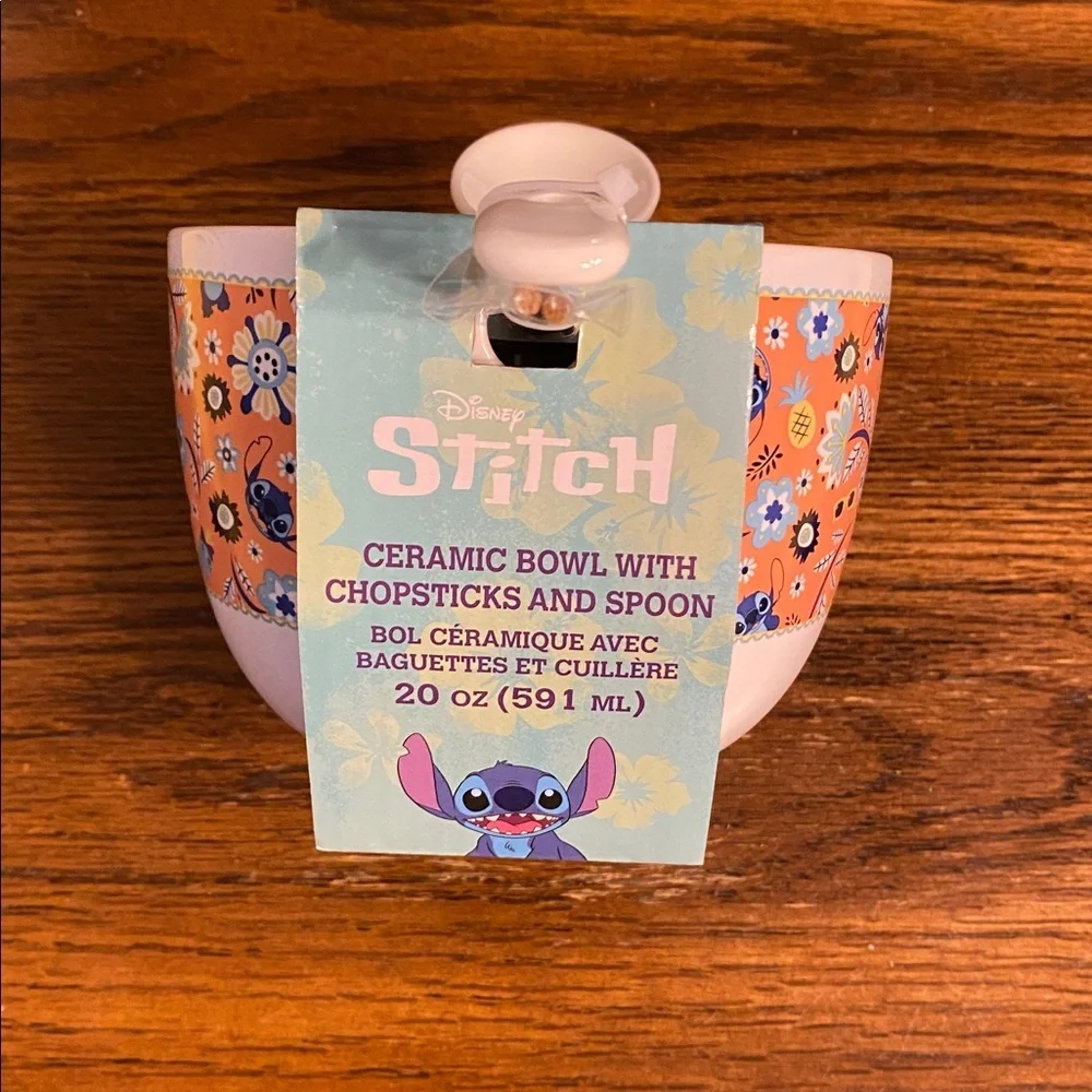 Disney Stitch Ceramic Noodle Bowl Set with Chopsticks & Spoon 20 oz NWT